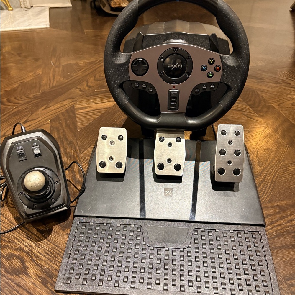 PXN Gaming Racing Wheel and Pedals Set - Black
